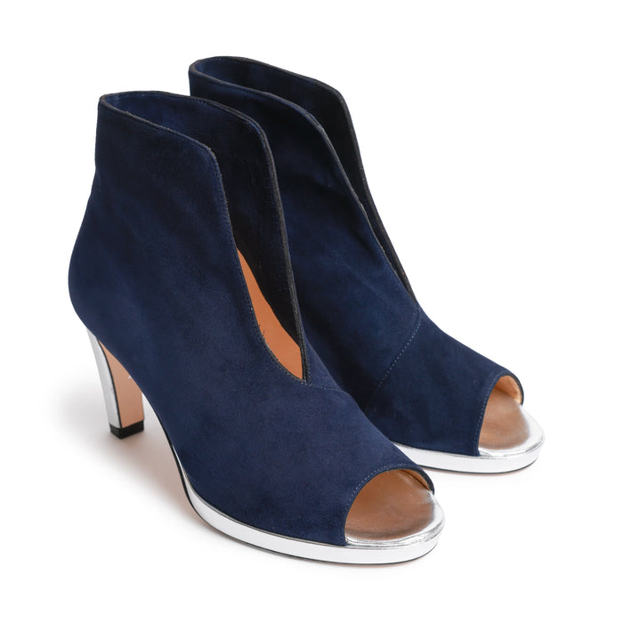 Women Open Toe Platform Ankle Booties in Suede Carta da Zucchero and Silver
