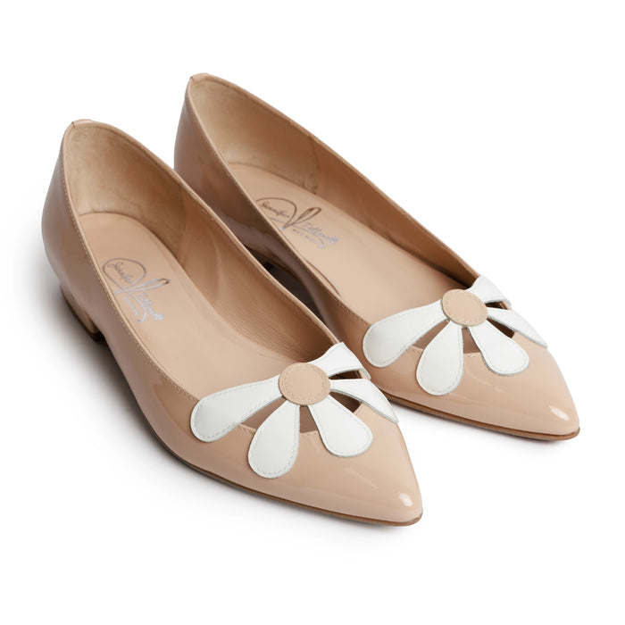 Women Pointed Ballet Flats with Flower in Nude