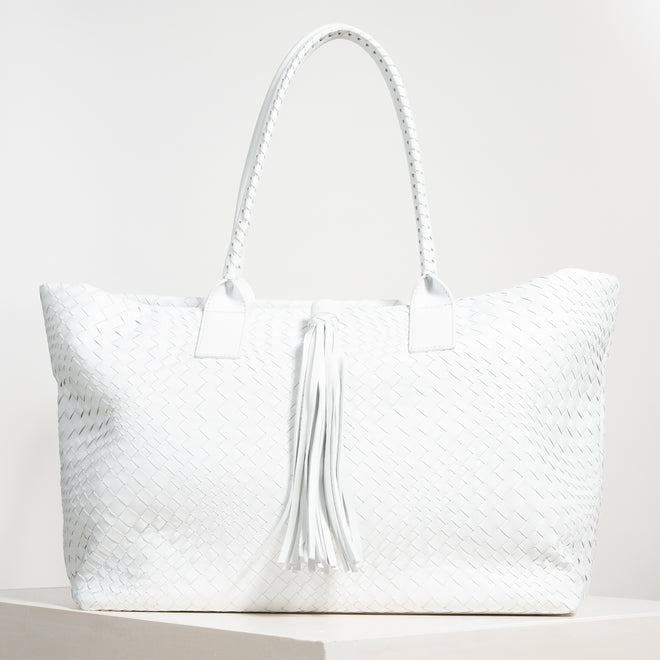 Sophia Maxi Intreccio Optical Zippered Bag in Nappa Bianco