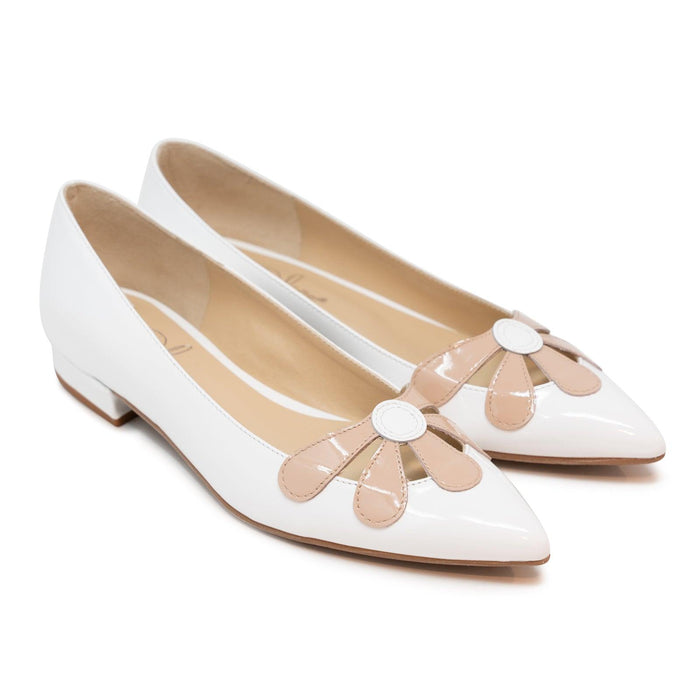 Women Pointed Ballet Flats with Flower in White