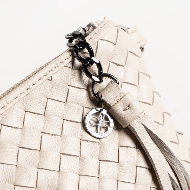 Women's Intrecciato Leather Clutch in Avorio