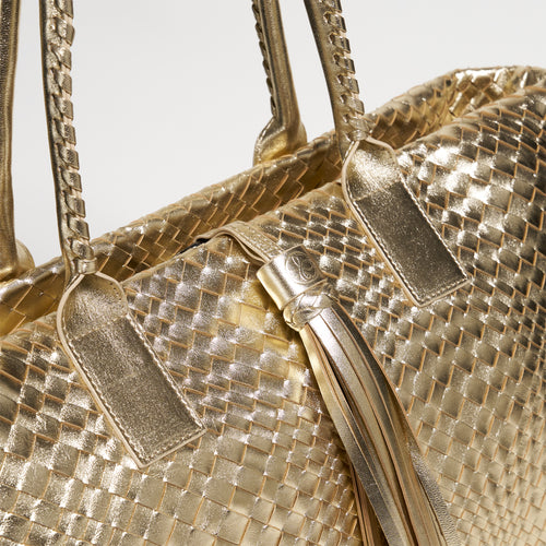 Sophia Maxi Intreccio Optical Zippered Bag in Laminated Leather Platino