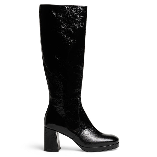 Women Boots in Black Patent Leather