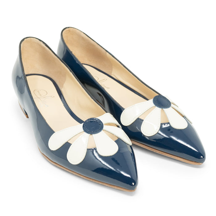 Women Pointed Ballet Flats with Flower in Blue