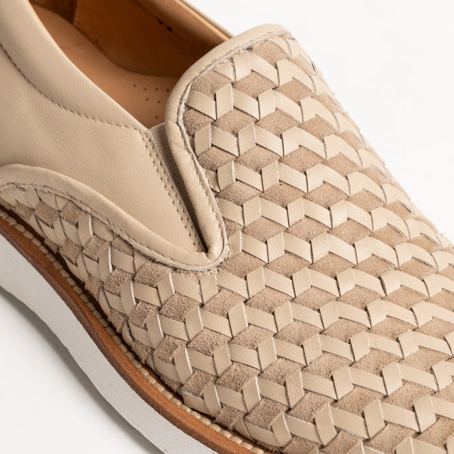Men Slip On Leather Shoes in Softy Beige
